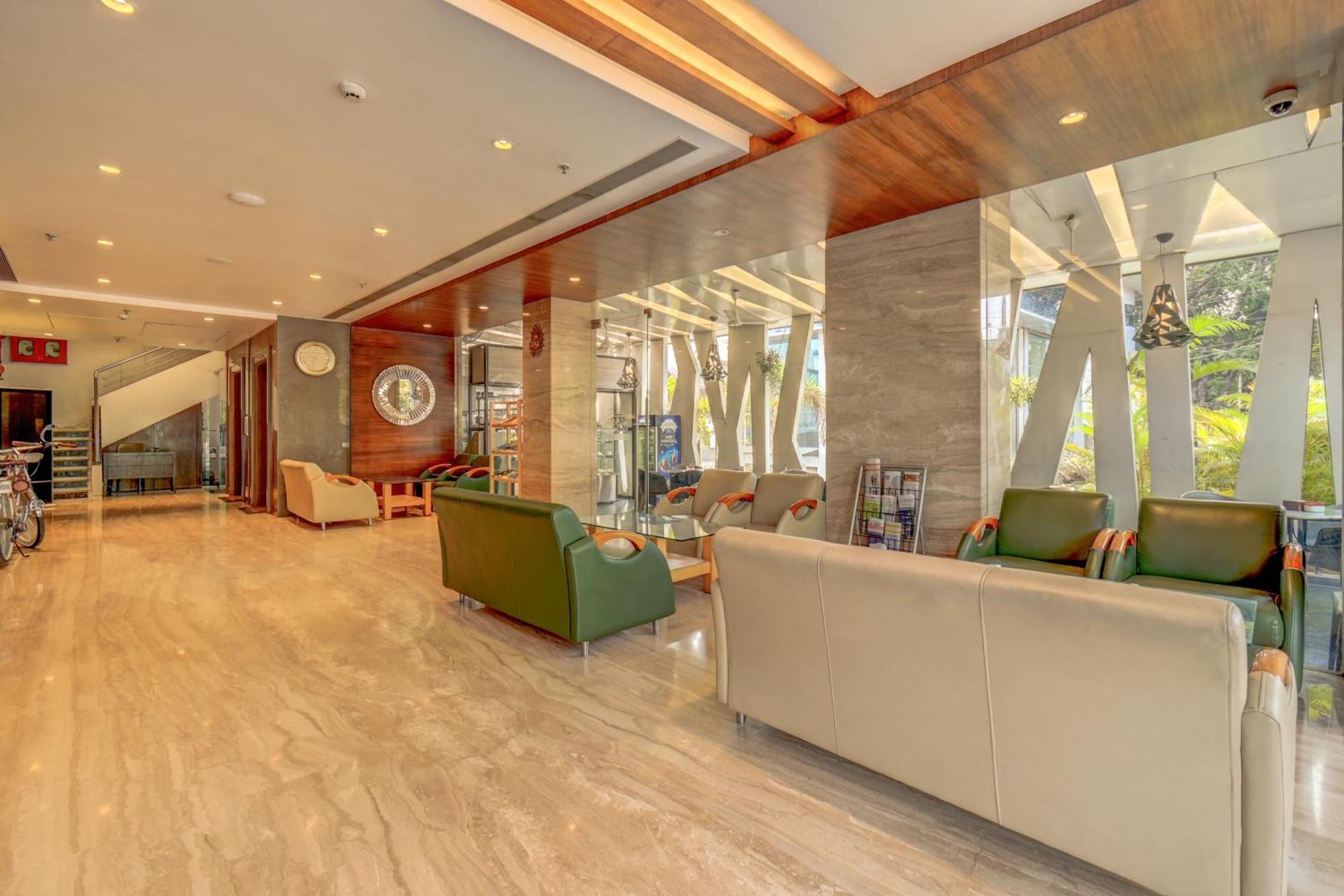 The Ssk Solitaire Hotel & Banquets Nashik Exterior foto